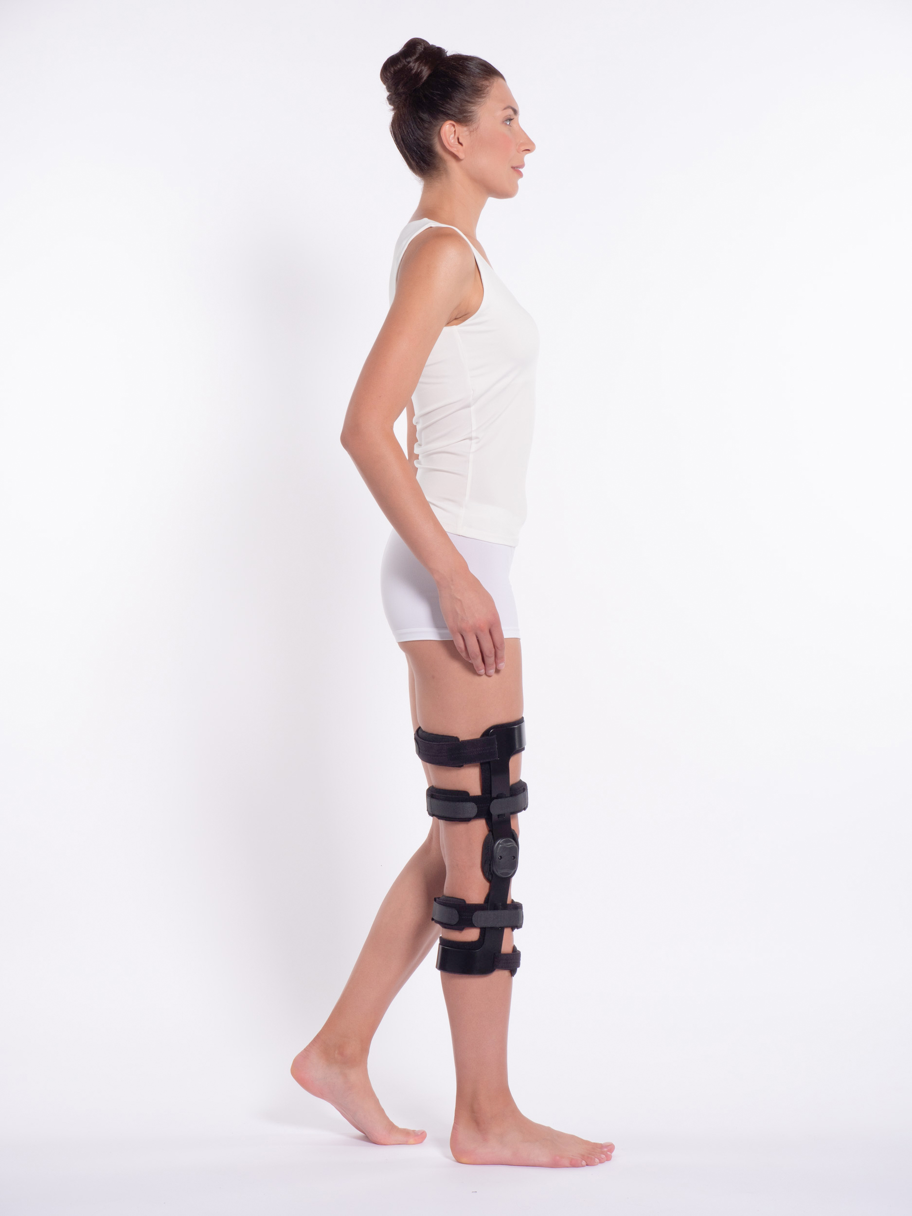 Ортез коленного сустава для  реабилитации и спорта FOSTA